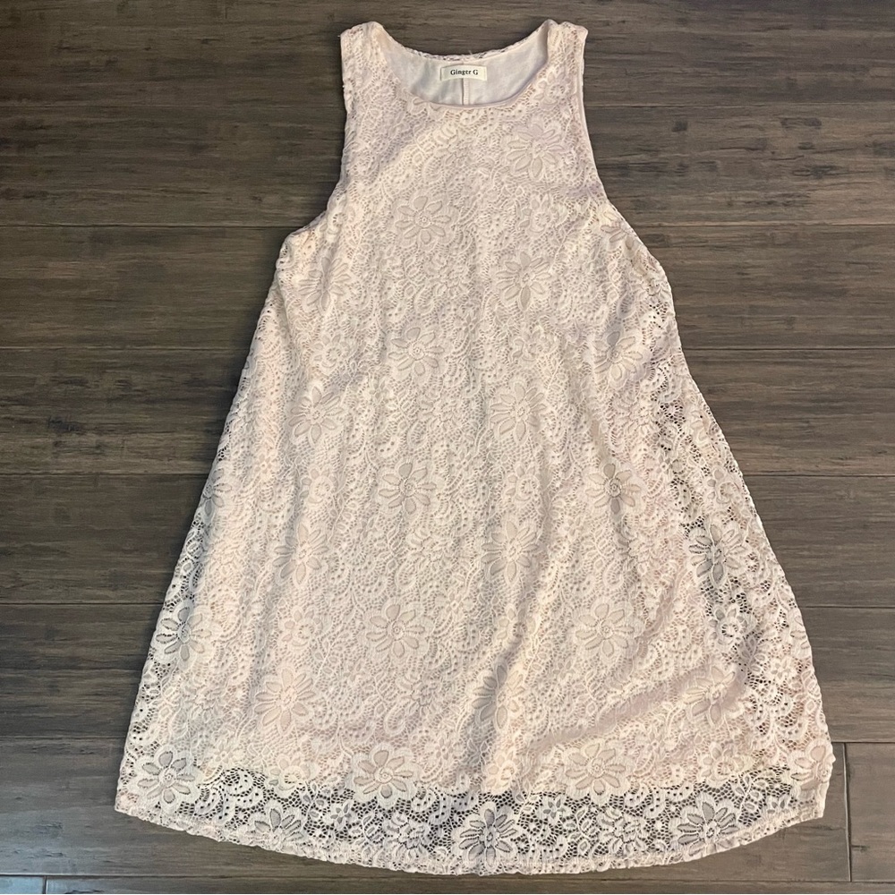 Ginger G Light Pink Mini Flowing Eyelet Dress Size Large Sleeveless